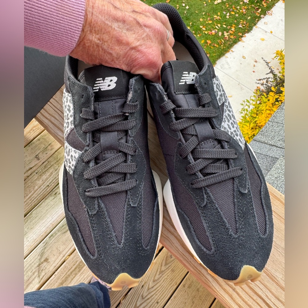 New Balance Black and Cream Sneakers with Leopard Accent - Picture 7 of 8
